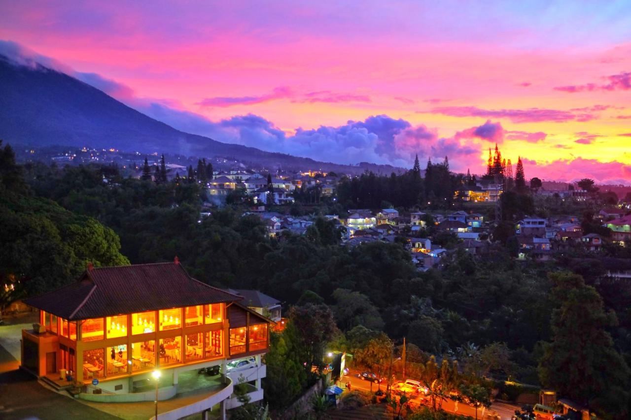 The Grand Hill Resort-Hotel Puncak Ngoại thất bức ảnh