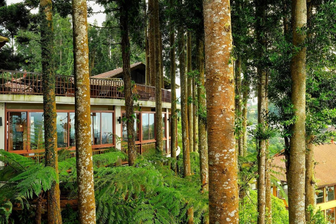 The Grand Hill Resort-Hotel Puncak Ngoại thất bức ảnh