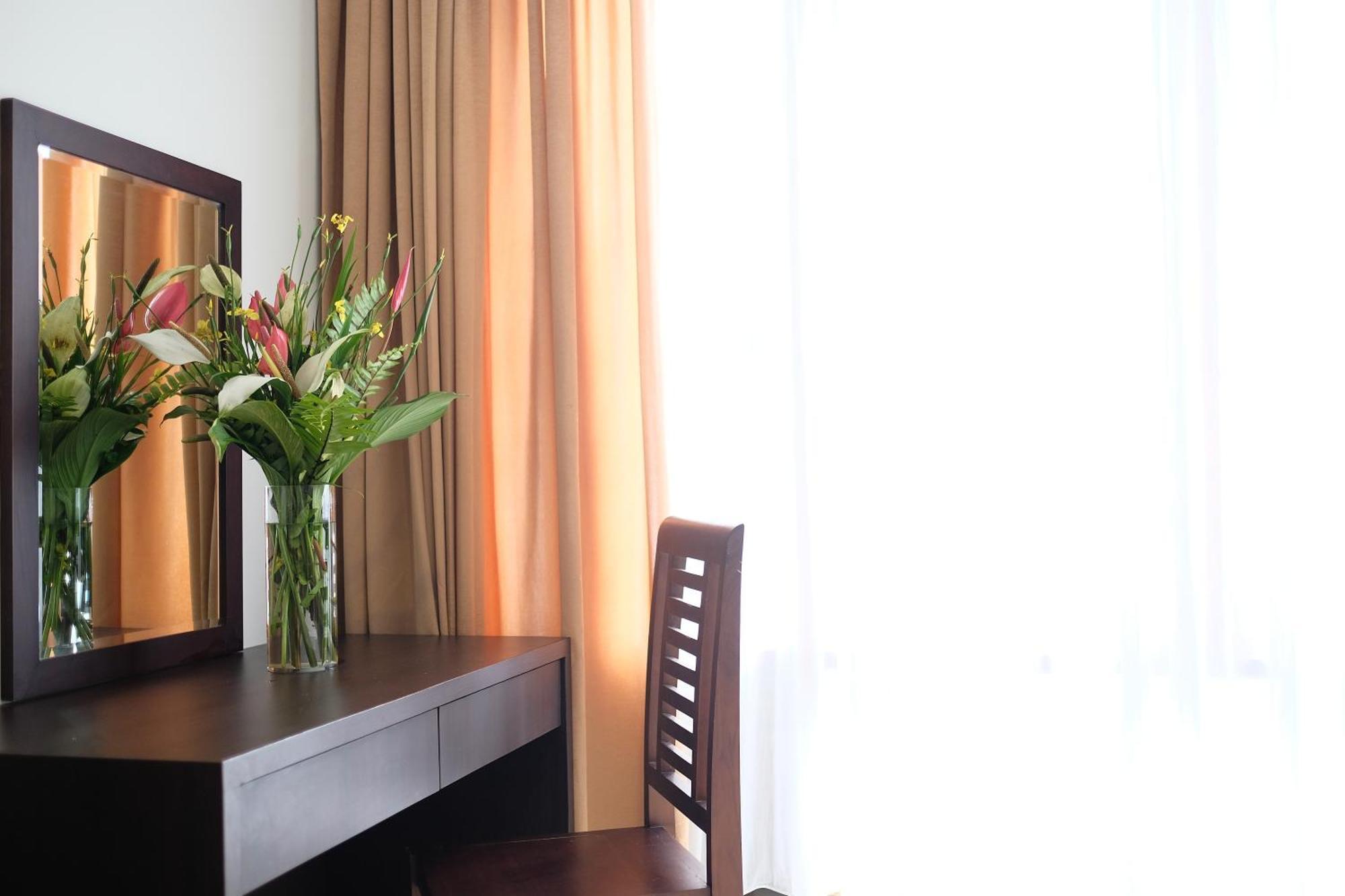 The Grand Hill Resort-Hotel Puncak Ngoại thất bức ảnh